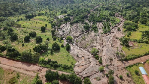 Heavy rains have caused a mudslide in western Kenya