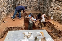 Prof Christopher DeCorse (C) is leading the team of archaeologists in Ghana - BBC photo