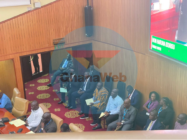 The NPP General Secretary is spotted in the chamber of parliament