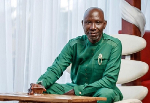 EBO WHYTE.png