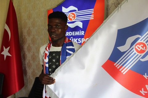 Francis Narh is now a free agent after terminating his contract with Karabukspor