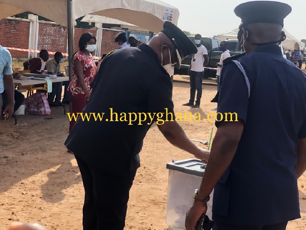 Inspector-General of Police (IGP), Mr James Oppong-Boanuh casting his ballot