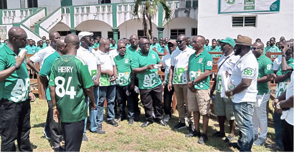 Ing Dr Ken Ashiegbe, (middle) president of the year group addressing students and teachers