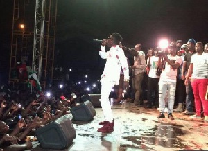 Shatta Wale performs at campaihn launch in Tamale