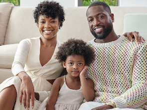 Dwayne Wade with his wife, Hollywood actress Gabrielle Union, and daughter Kaavia