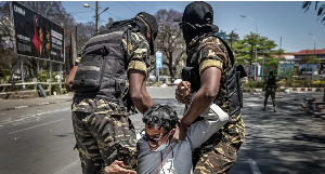 The protesters have accused the government of repressing young people in the streets