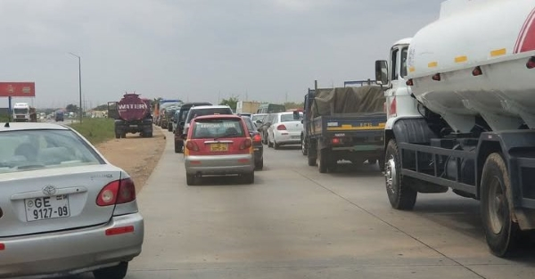 Drivers have been urged to be cautious following oil spill on the Accra-Tema corridor