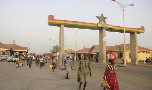 Commuters crossing the Ghana-Togo border at Aflao