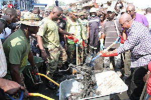 President Mahama participated in cleaning the city of Accra