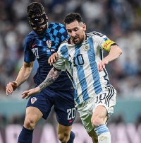 Messi in a tussle with Josko Gvardiol