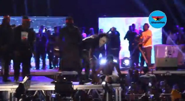 Shatta Wale exposed! Video shows