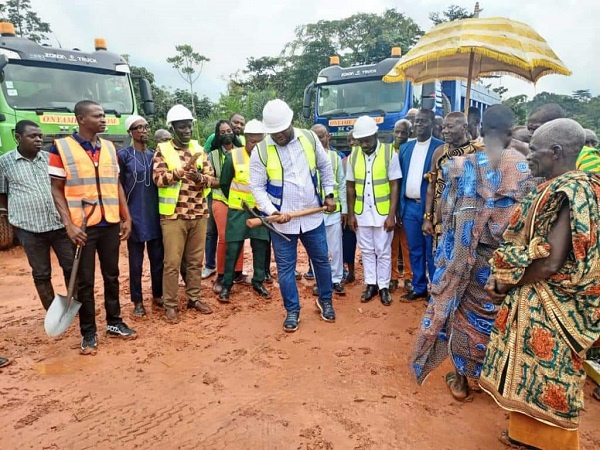 The sodcutting for the construction of feeder roads from Akim Swedru to Apoli-Beposo