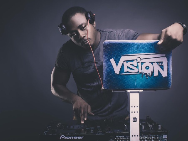 Vision DJ feat. King Promise & Sarkodie - Double Trouble (feat