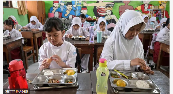 Di free school lunch program na centrepiece project of President Prabowo Subianto