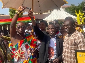 Martin Korsah (right) at the awards ceremony