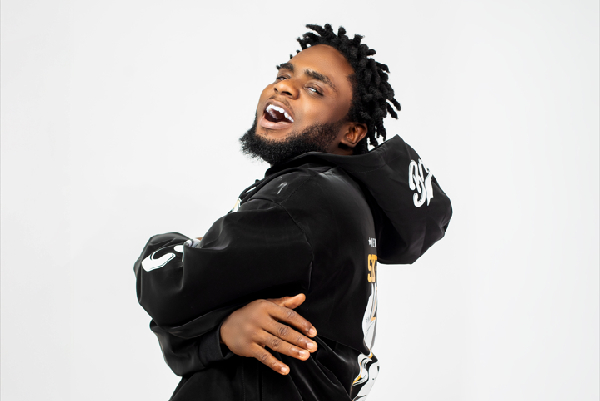 kwaku-waves-reflects-on-his-journey-in-emotional-new-music-video