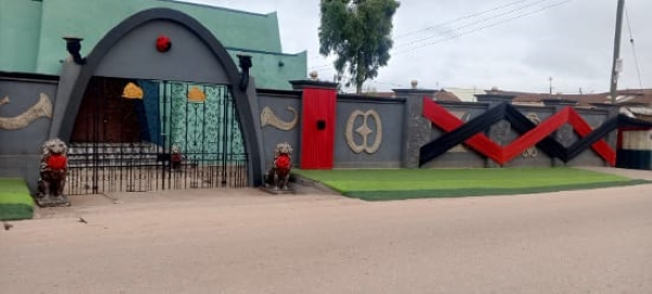 The Royal Mausoleum at Bremang will receive Nana Konadu Yiadom III's remains on Thursday