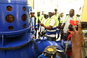 Dr Mahamudu Bawumia inspecting some of the machines at the plant