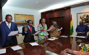President Akufo-Addo swearing in the members of the Ghana International Trade Commission (GITC)