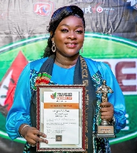 Ohemaa Woye Supa with her award