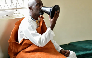 Tooro King Edward Rukidi Nyabongo I performs traditional rituals and rites before his coronation Tooro King Edward Rukidi Nyabongo I performs traditional rituals and rites before his coronation