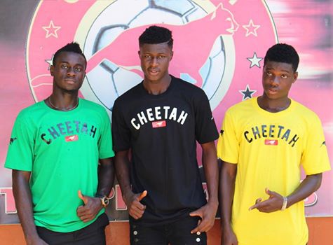 Cheetah FC players pose for photographers