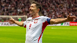 Lewandowski, 38, hits hat-trick in 6-0 Poland win