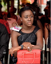 Reports suggest that Fella Makafui's boyfriend shut down a shop he opened for her