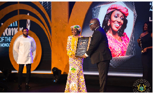 Konadu Agyemang-Rawlings (left) receiving her award