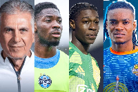 Carlos Queiroz (L) invited new players for the friendly against Mexico