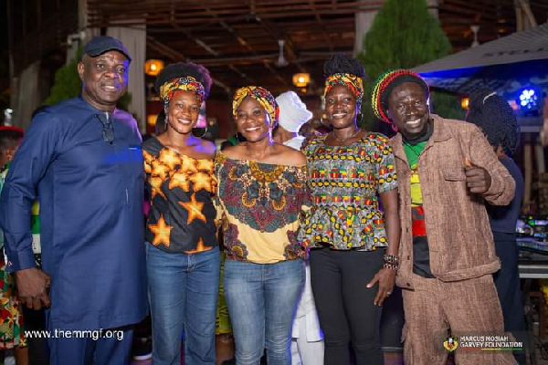 Osagyefo (far-right) with some other personalities at the event