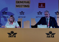 IATA’s Regional Vice-President for Africa and Middle East, Kamil Alawadhi (R)