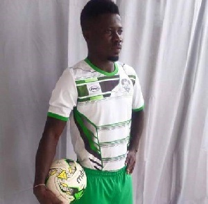 Berekum Chelsea's new signing Emmanuel Acquah