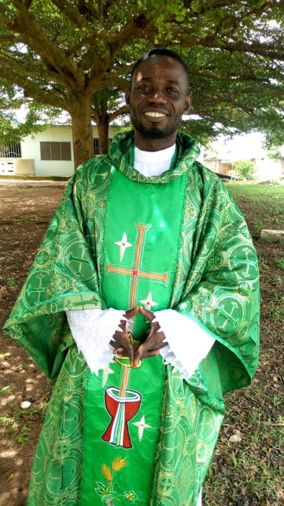 Rector, St. Peter's Catholic Church, Apatrapa Rectorate, Rev. Fr. Ebenezer Obeng