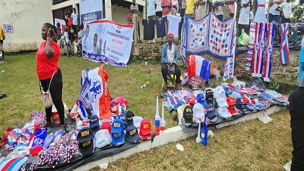 Traders say they record more sales on Dr Bawumia's tours as compared to other candidates