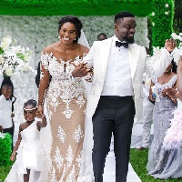 Sarkodie with Tracy and Titi