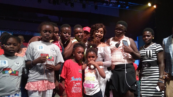 Mcbrown celebrates with kids at 2016 Ghana Kids Choice Awards