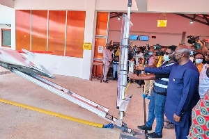 Mahamudu Bawumia Launching A Zipline Drone 2.jpeg