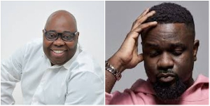 Luther King Kwame Adinkra (L) has blast Sarkodie (R) over smoking video