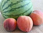 Peaches vs Watermelon: Understanding their effects on blood sugar