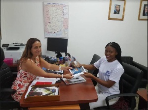 eShun and a representative of UNCHR in Dakar, Senegal Ms. Teresa Vazquez