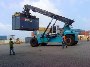 Tema Port Container