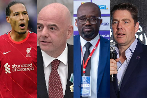 (L-R) Virgil van Dijk, Gianni Infantino, Kurt Okraku and Richard Masters