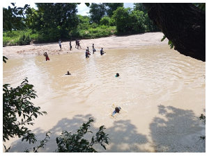 Togo Ghana Border River.1