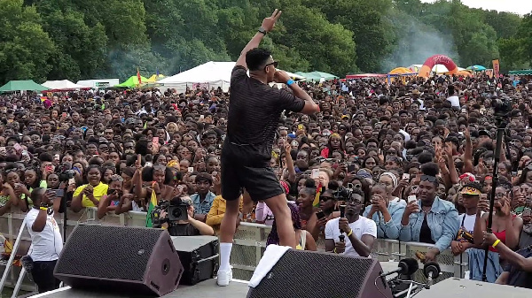 Kidi performing at Ghana Party in the Park in 2013