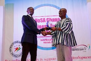 Nana Kwame Bediako receiving his award