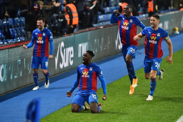 Jeffrey Schlupp scores for Crystal Palace in win against Norwich City