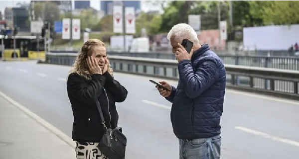 Several earthquakes including one 6.2-magnitude tremor don strike near Istanbul