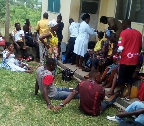 Kotoko fans receiving medical treatment after the accident