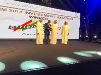 Yoofi Grant, Chief Executive Officer, Ghana Investment Promotion Centre receiving the award